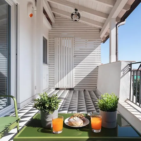 Daire Archimedes Luxury With Terrace *