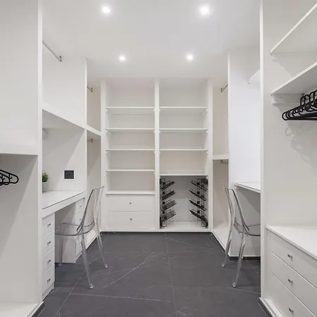 Archimedes Luxury With Terrace Daire Palermo